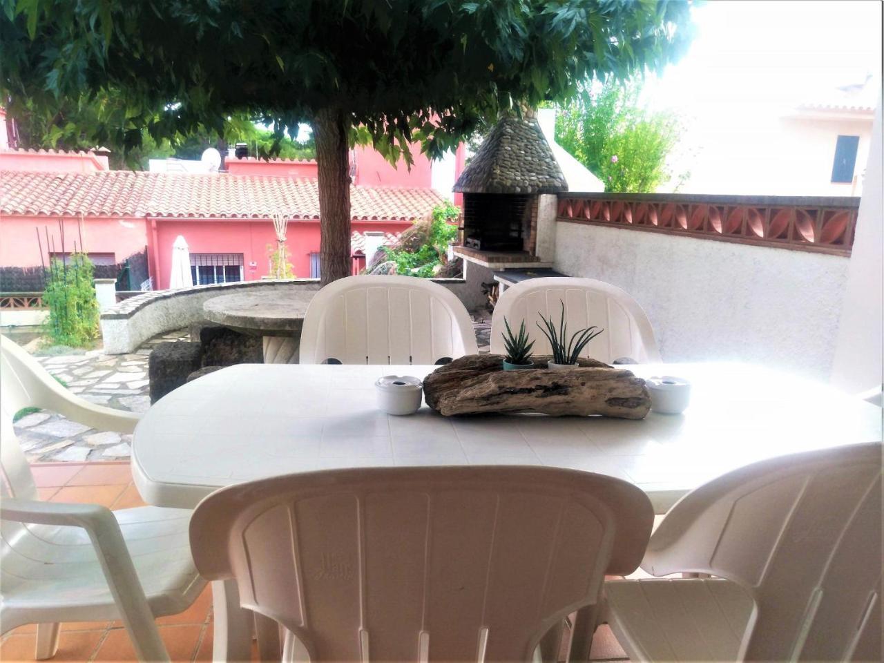 Vacay Apartamento Montgo, Agradable Jardin! En Costa Brava L'Escala! Exterior foto